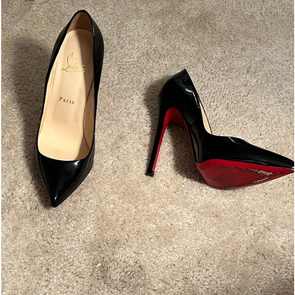 EXCELLENT Christian Louboutin Pigalle 120 Black Patton Leathet Heels